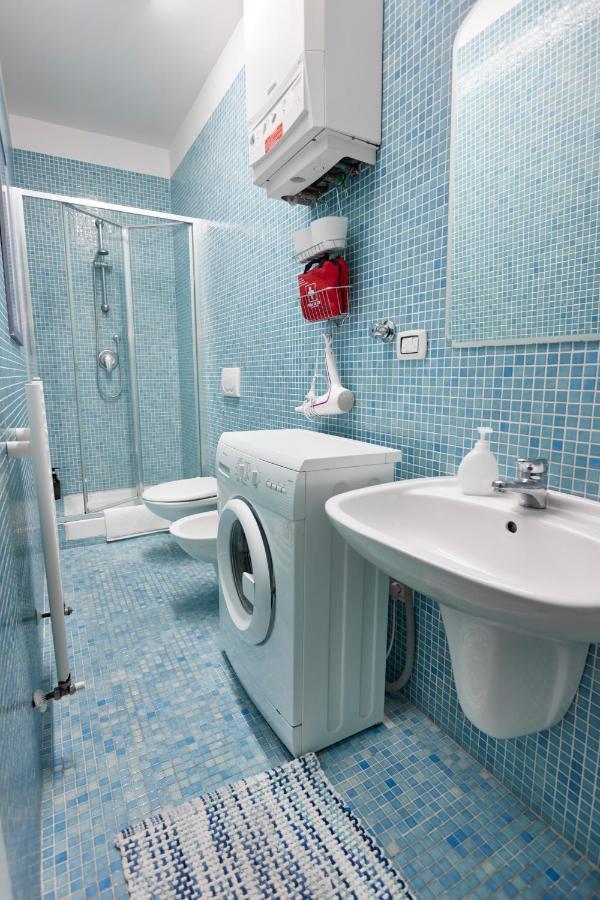 בולוניה Silent And Cosy Apartment Free Netflix And Disney Plus מראה חיצוני תמונה
